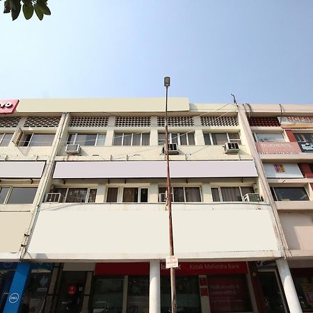 Hotel Landmark Chandīgarh Exterior foto